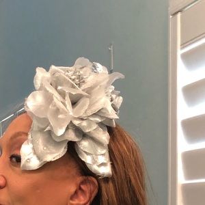 Decorative fascinator headband